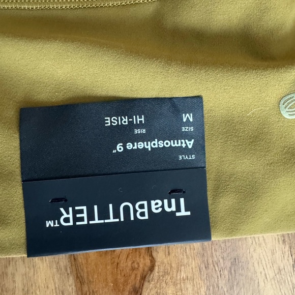 TnaBUTTER Olive Green Women’s High-Waist Bike Shorts brand new with tags - Picture 3 of 8